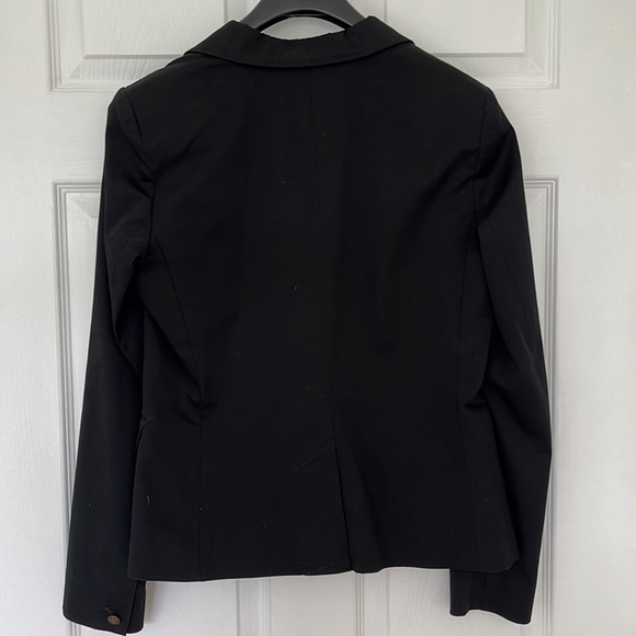 New York & Company black lined blazer. 97% cotton, 3% spandex. - Picture 2 of 3